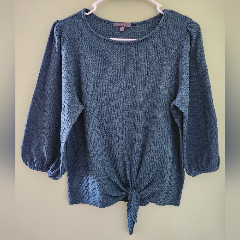Tie Front Cropped Sweater